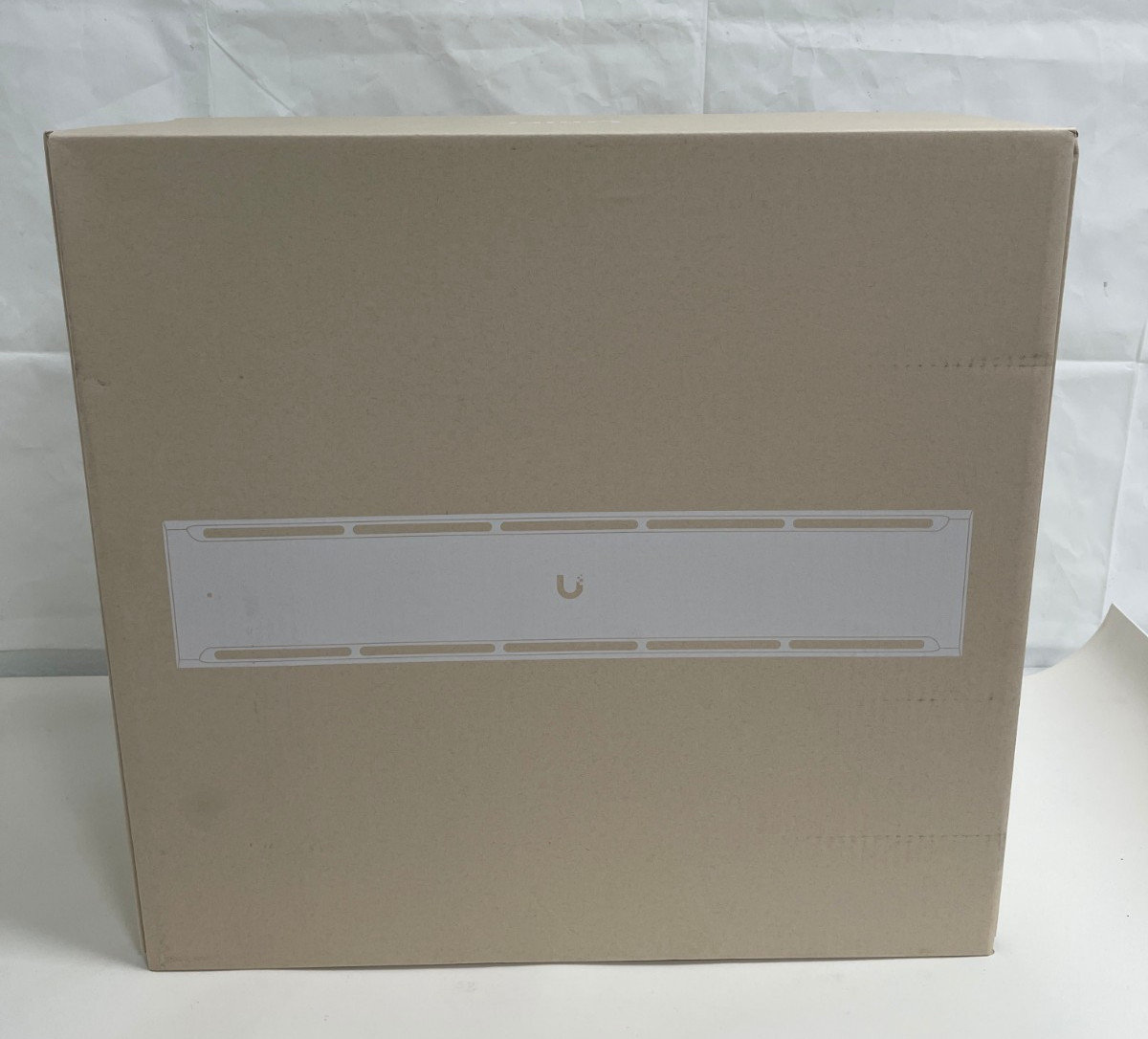 Ubiquiti UniFi UPS 2U 1.44kVA Rackmount Uninterruptible Power Supply (UPS-2U)