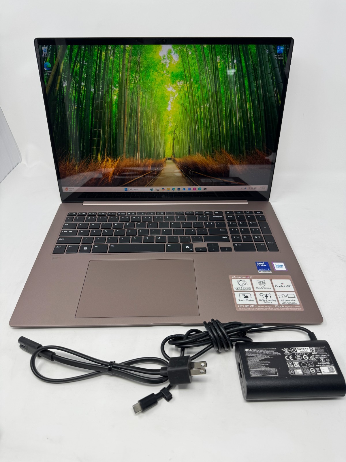 LG gram Max 17Z90UB 17″ Touch Laptop PC Ultra7 355/2.5K/IPS/32GB/1TB SSD/Wrty