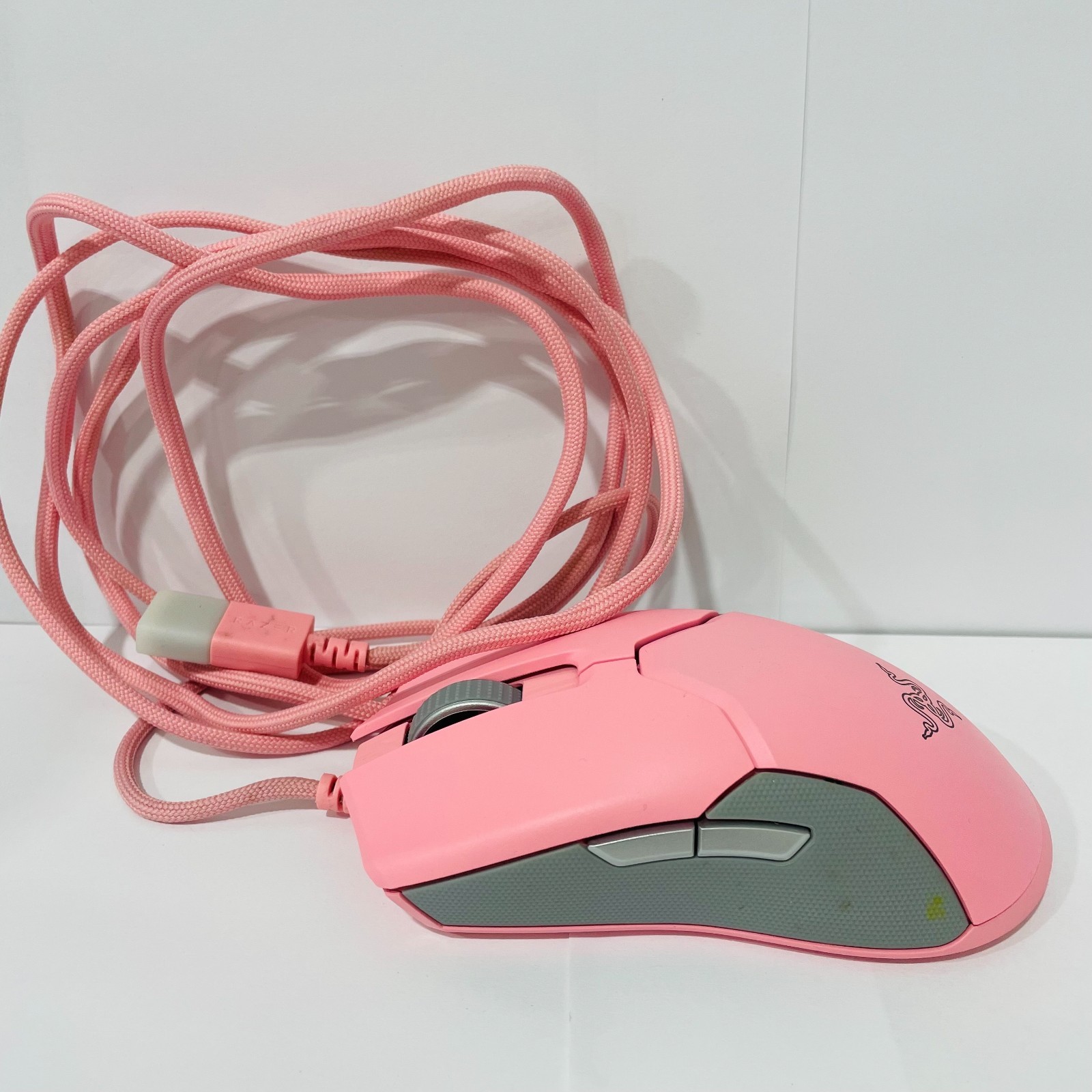 Razer Viper Mouse Wired Quartz Pink – Used