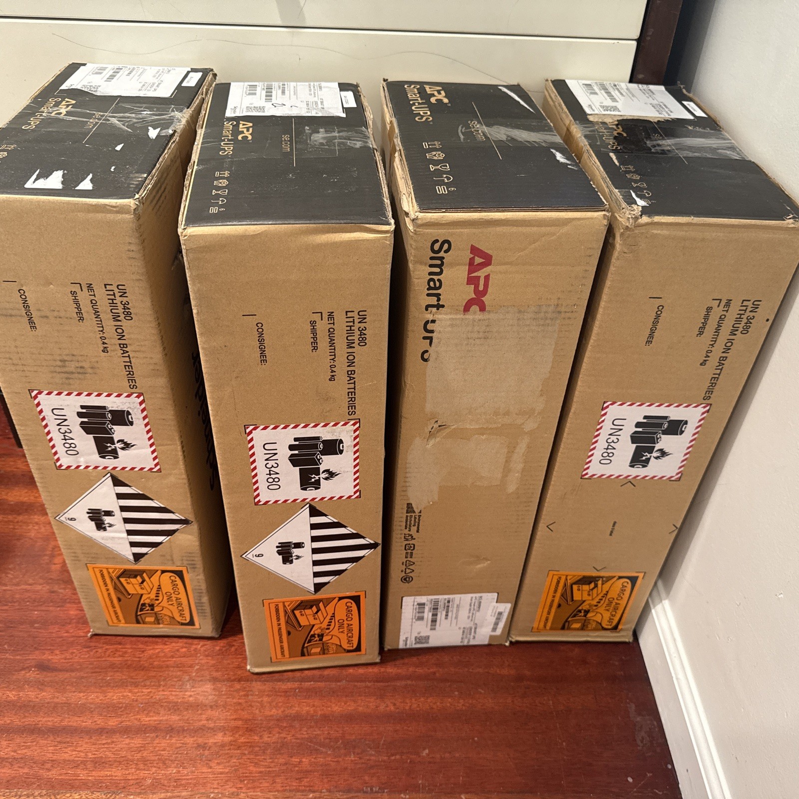 APC Smart UPS 500VA Lithium ion Rackmount 120V SCL500RM1U