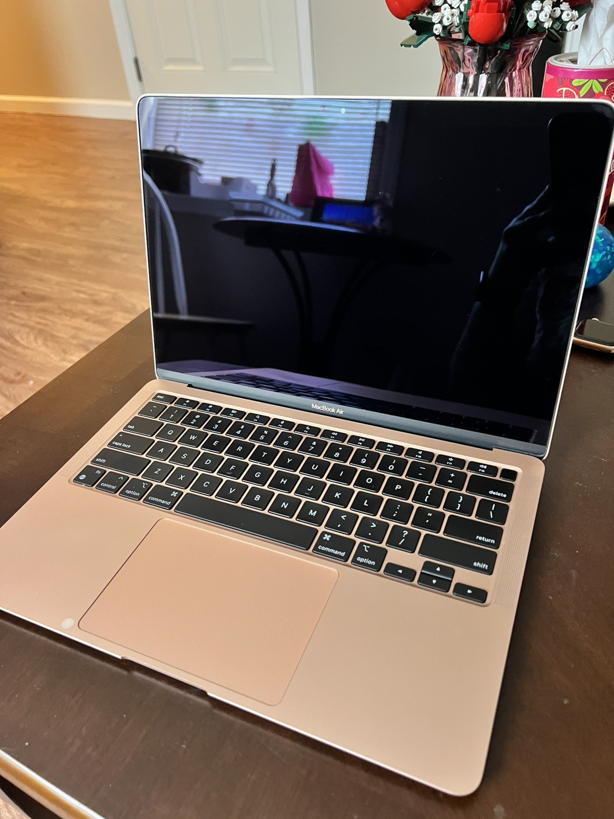 Apple MacBook Air 13″ M1 8GB RAM 256GB SSD Rose Gold (No charger included)